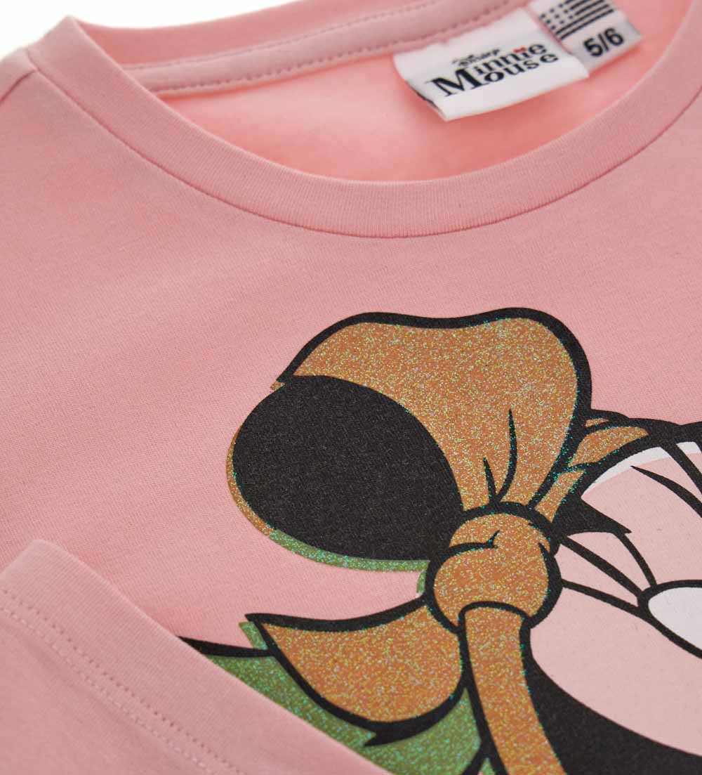 Girl's disney minnie t-shirt