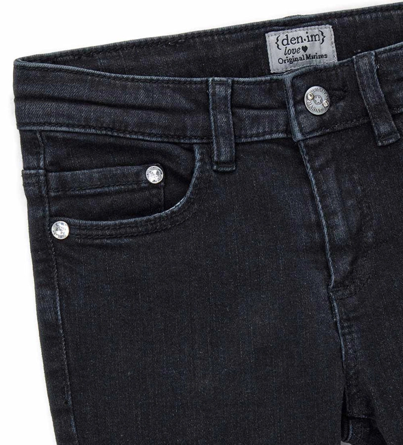 Girl's bell-bottom jeans