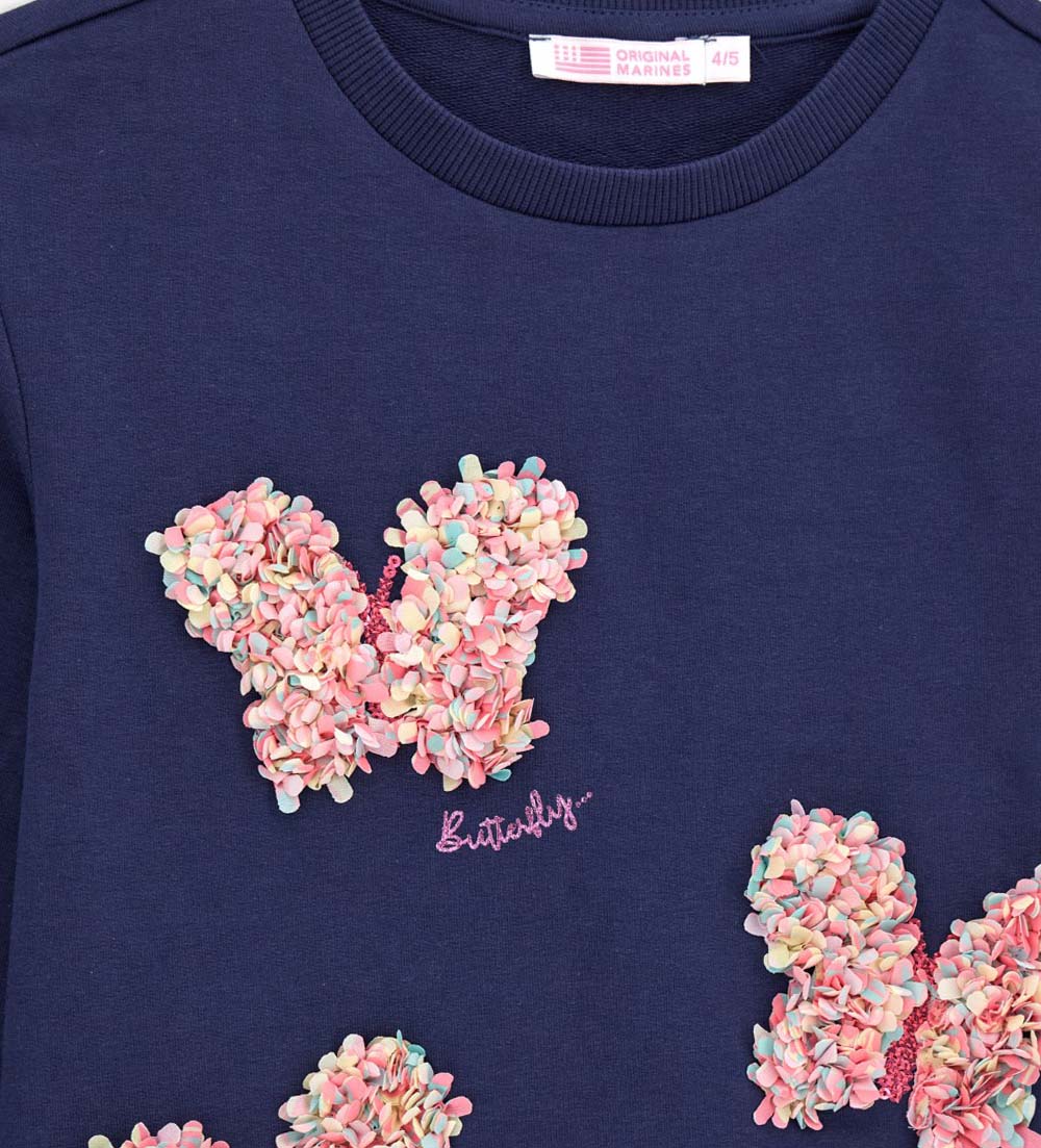 Girl's sweatshirt