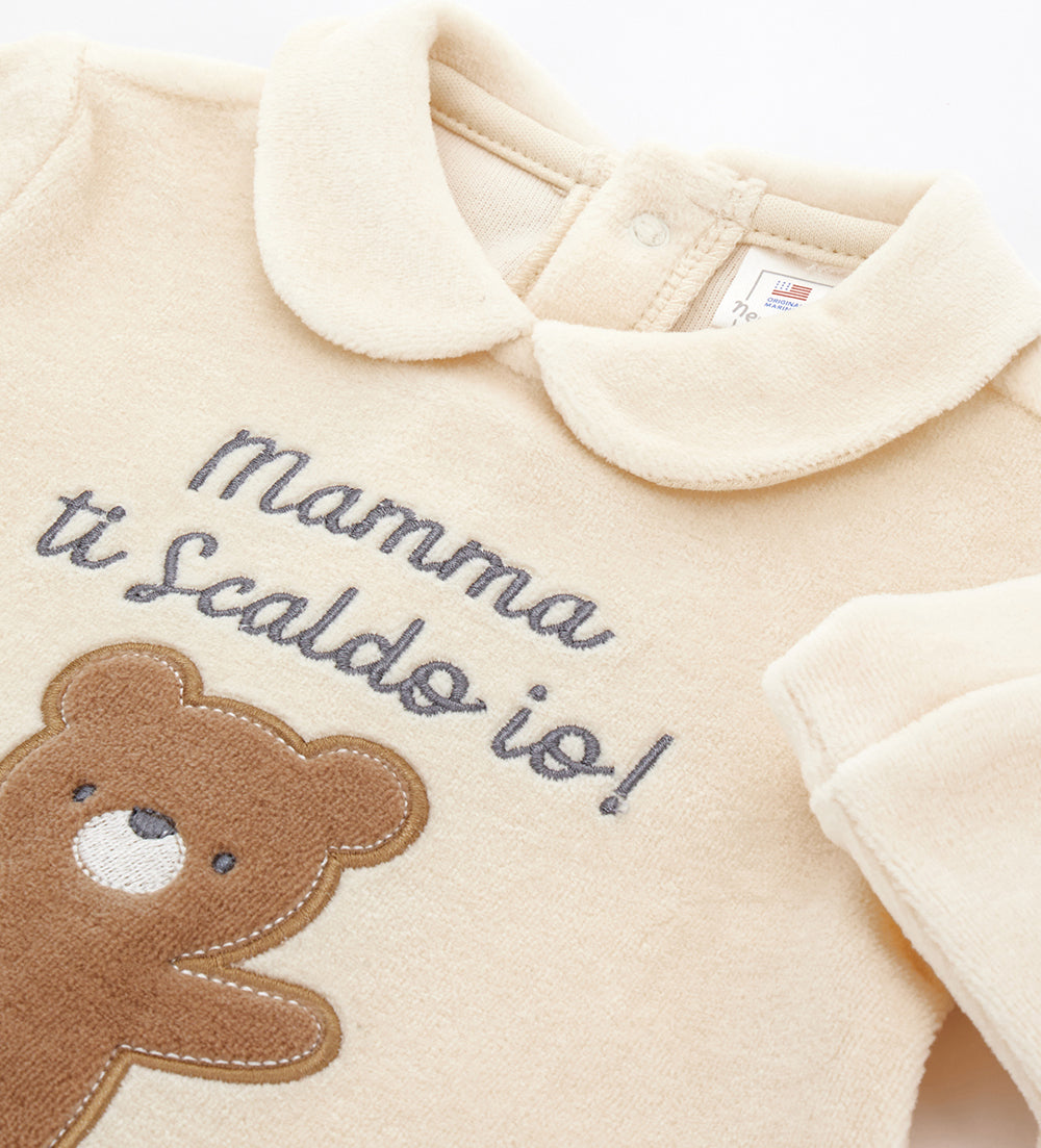 NEWBORN'S ONESIE-8