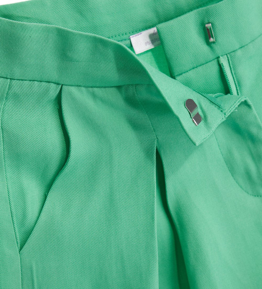 GIRL'S SHORTS-660