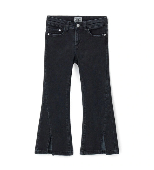 Girl's bell-bottom jeans