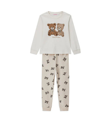 Girl's pajamas