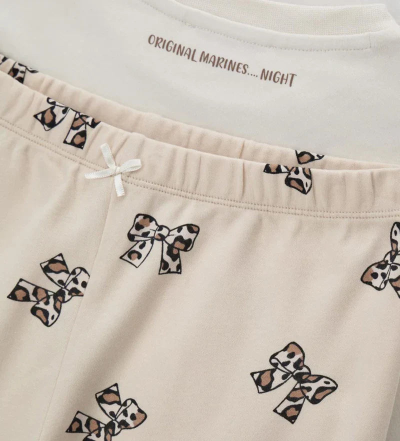 Girl's pajamas