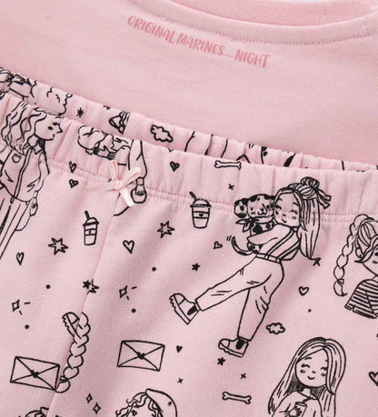 Girl's pajamas