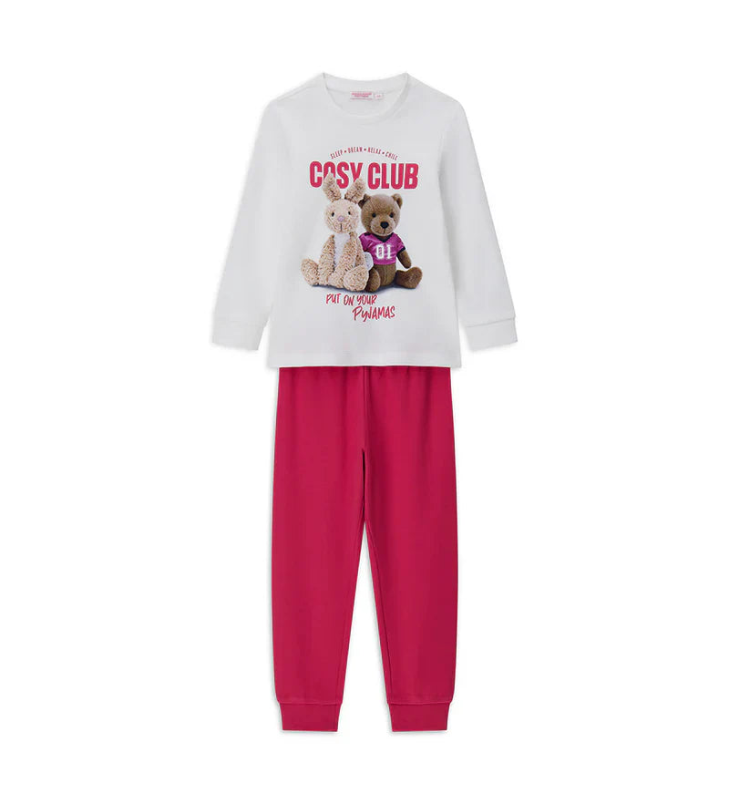 Girl's pajamas