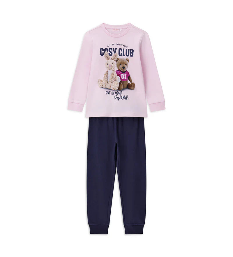 Girl's pajamas