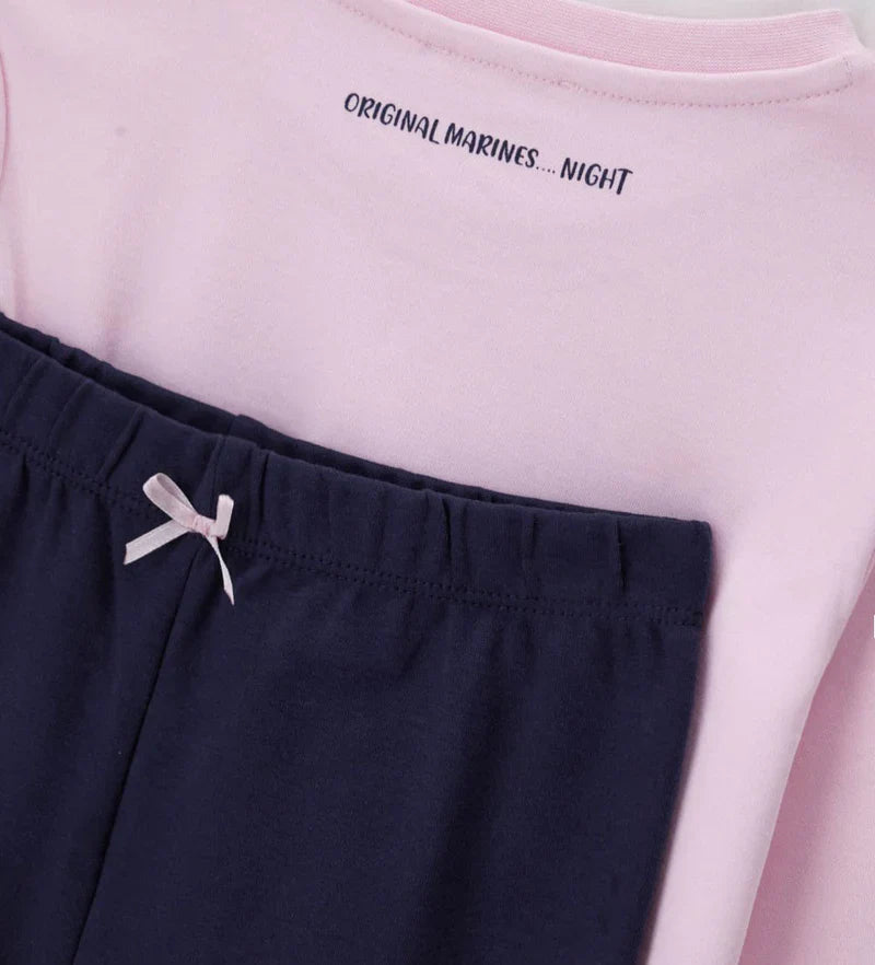 Girl's pajamas