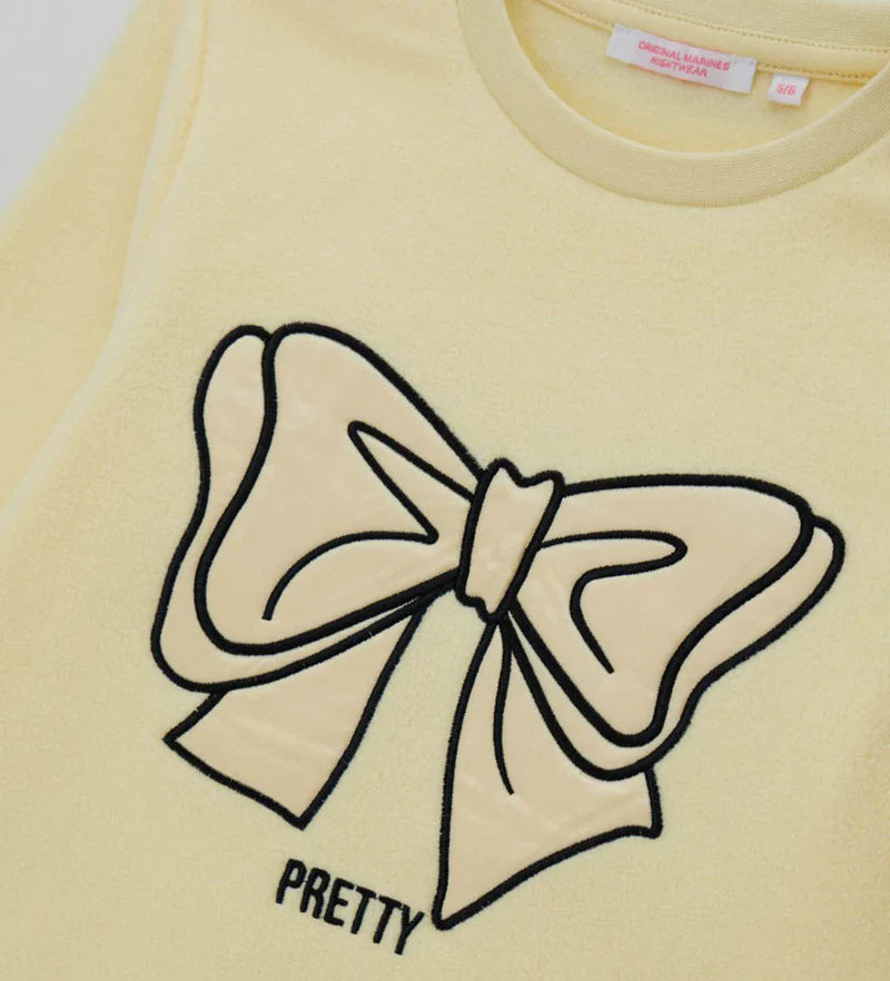 Girl's pajamas