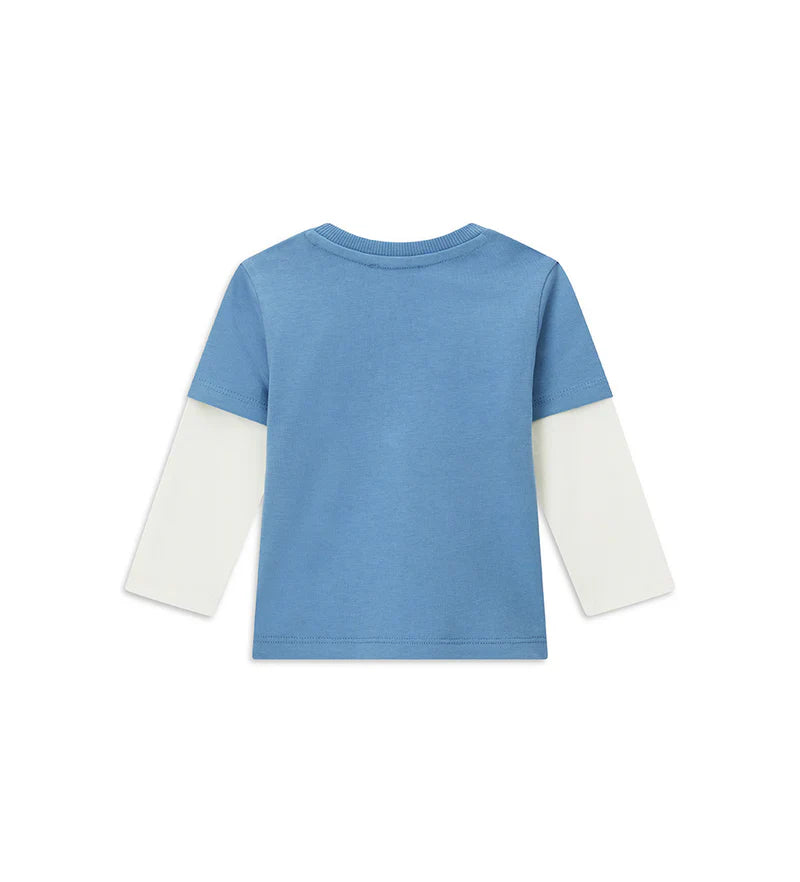 Newborn's t-shirt