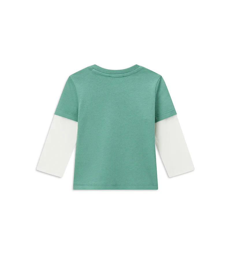 Newborn's t-shirt