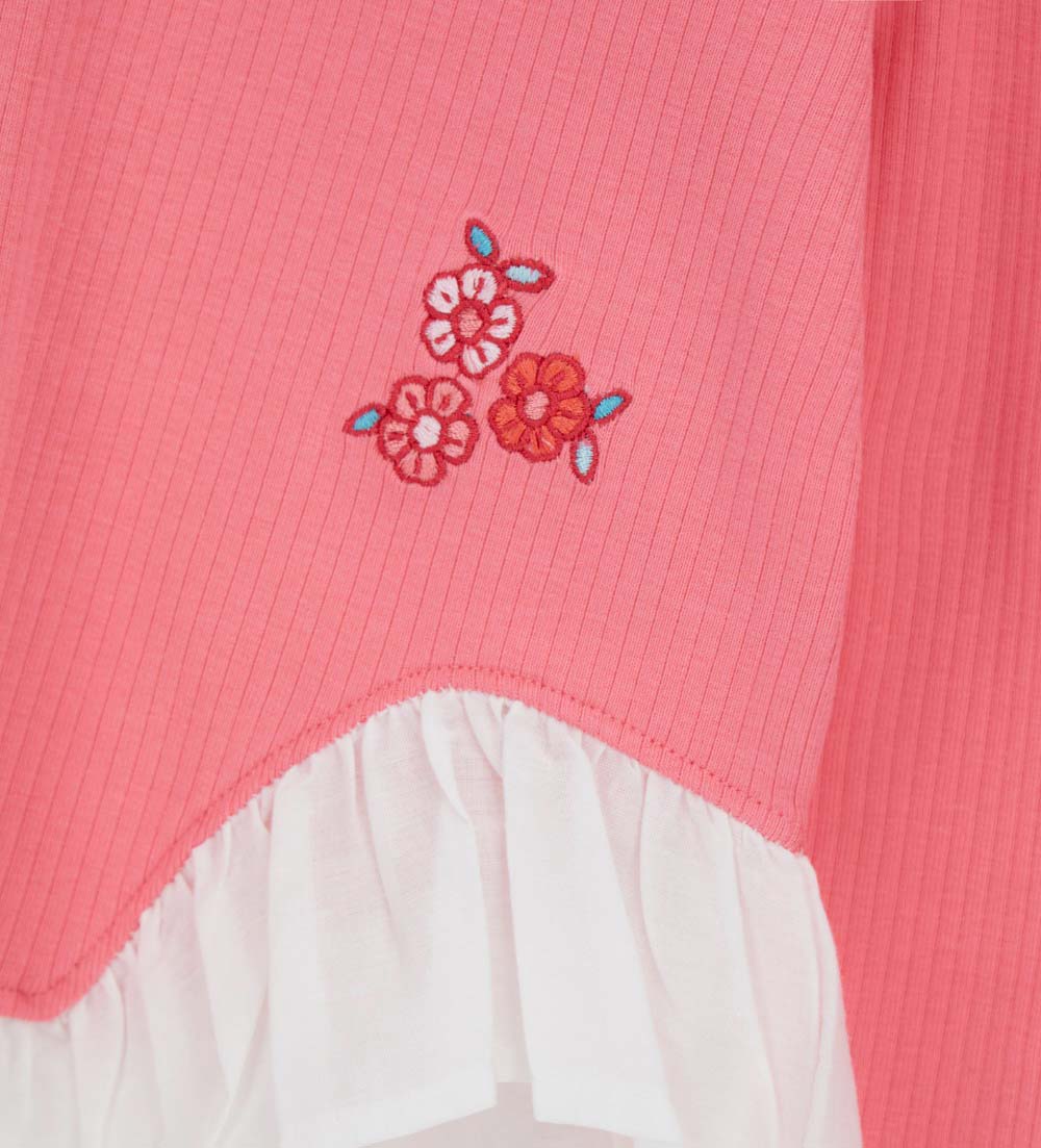 Girl's shirt