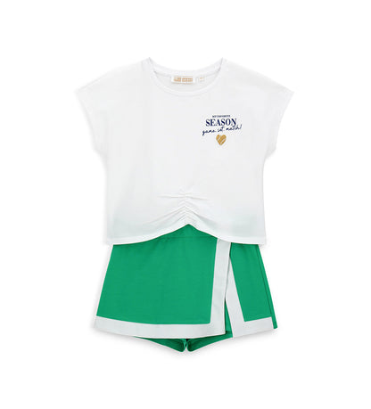 Girl's t-shirt and shorts set